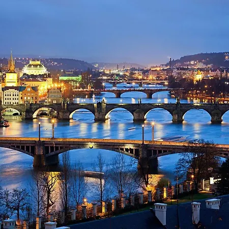 Apartment Quiet With Balcony Charles Bridge *
